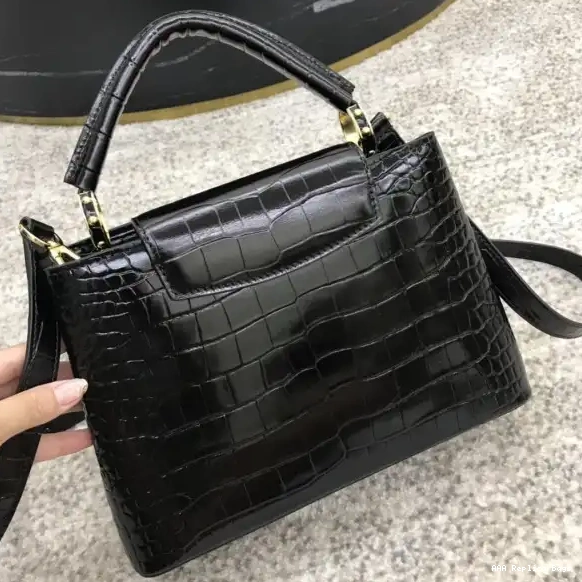 Aaa replica ru VUITTON BB LOUIS CAPUCINES 0518